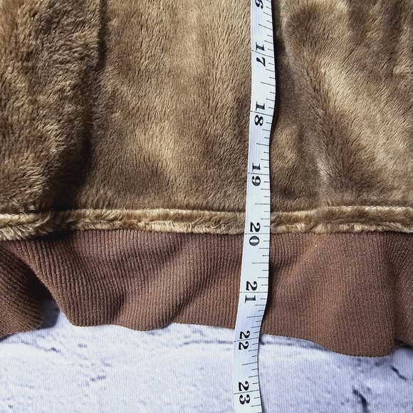 Anthro Sunday in Brooklyn Mairead Plush Cowl Neck Kangaroo Pouch Pullover Moss M - Picture 9 of 11